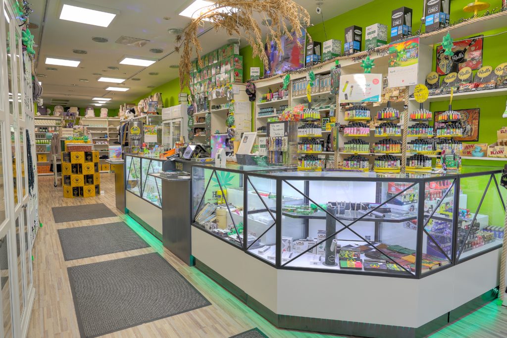 Thekenbereich des Ladens am Isartor