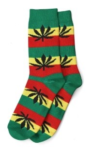 Socken I - We Love 36-42 lang rasta mit schwarzen Blättern