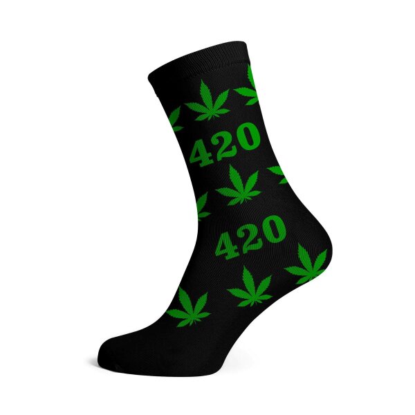 Socken I - We Love 40-45 lang schwarz 420 mit grünen Blättern