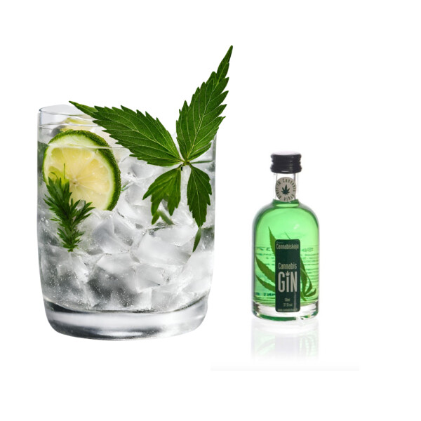 Cannabiskaja Gin mit Hanfblatt, 50 ml
